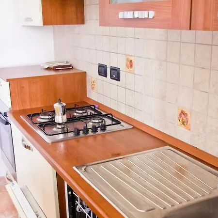 Holiday home Otranto: Independent In An Elegant Residential Area, 550m From The Sea
